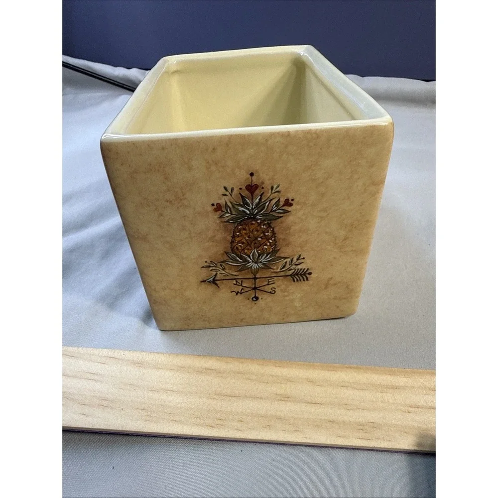 Susan Winget Certified International Ceramic Rooster Recipe Box